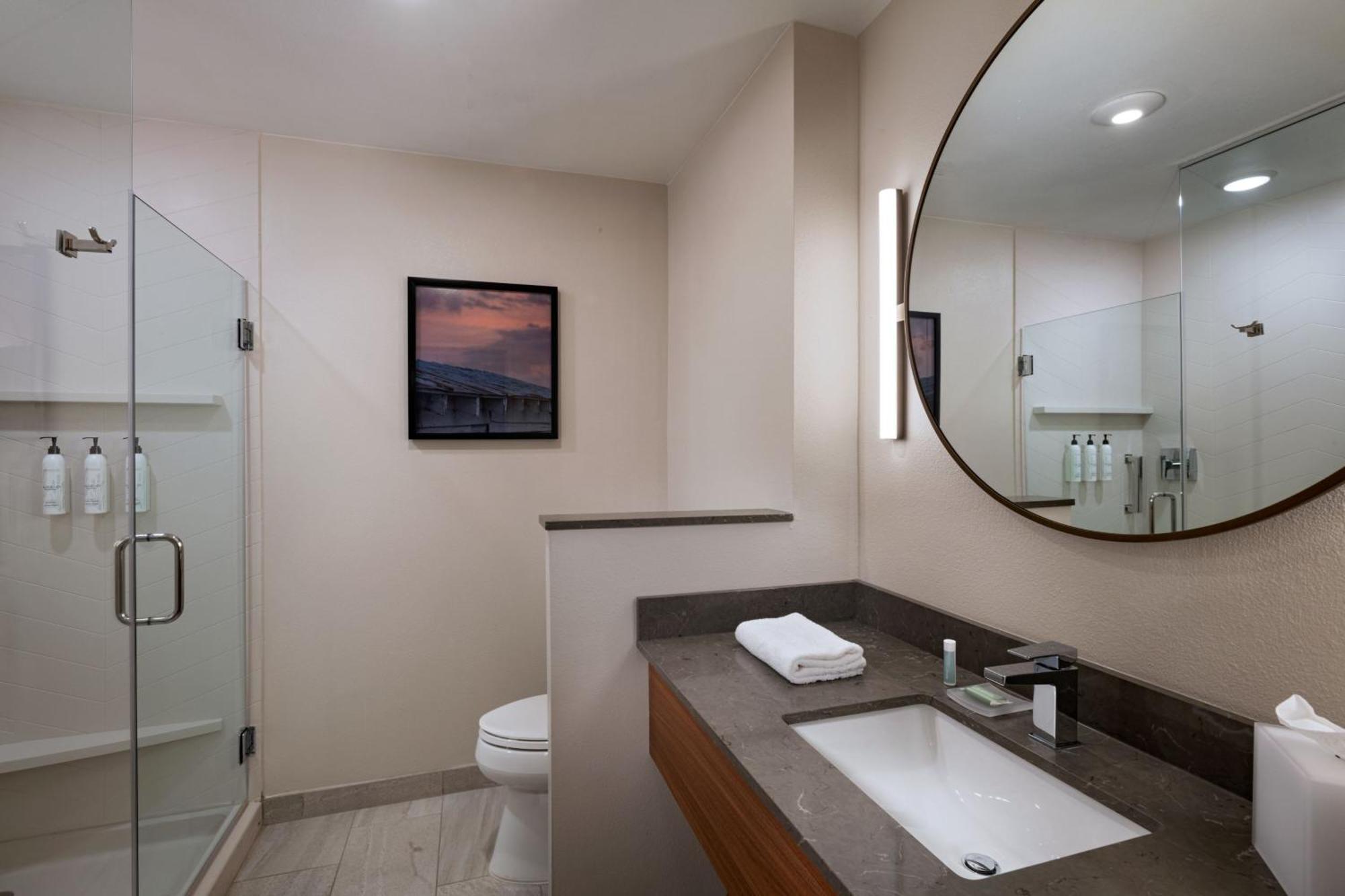 Hotel Fairfield By Marriott & Austin *